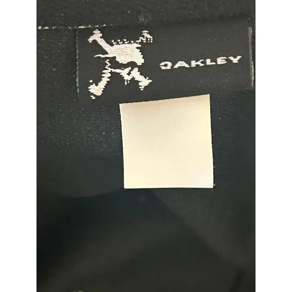 Oakley elevate your
